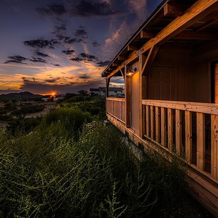 Miners Cabin #4 - King Bed - Private Balcony With Views Tombstone Exteriör bild