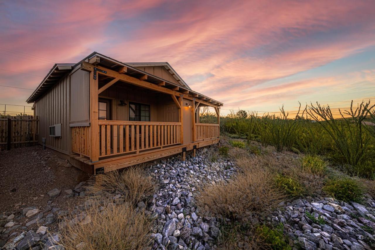 Miners Cabin #4 - King Bed - Private Balcony With Views Tombstone Exteriör bild